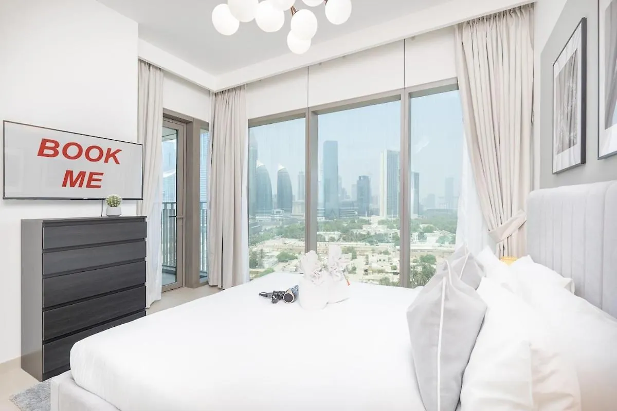 Luxurious 4-Bedrooms Near Burj Khalifa And Dubai Mall In Downtown! United Arab Emirates